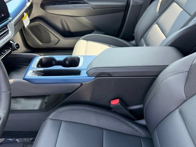 New 2026 Sterling Gray Metallic Chevrolet LT image 33