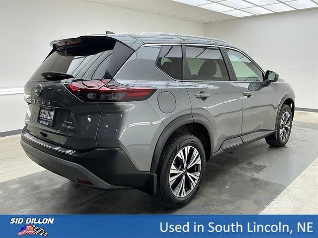 Used 2023 Gun Metallic Nissan SV image 4