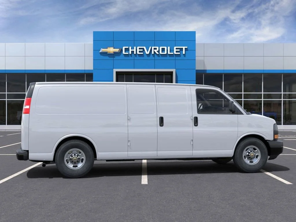 2025 Chevrolet Express Cargo Work Van - Photo 5