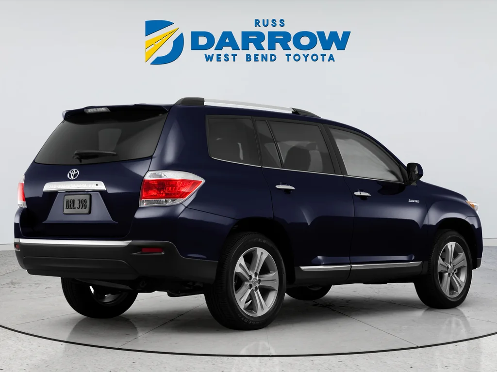 Used 2013 Blue Toyota Limited image 3