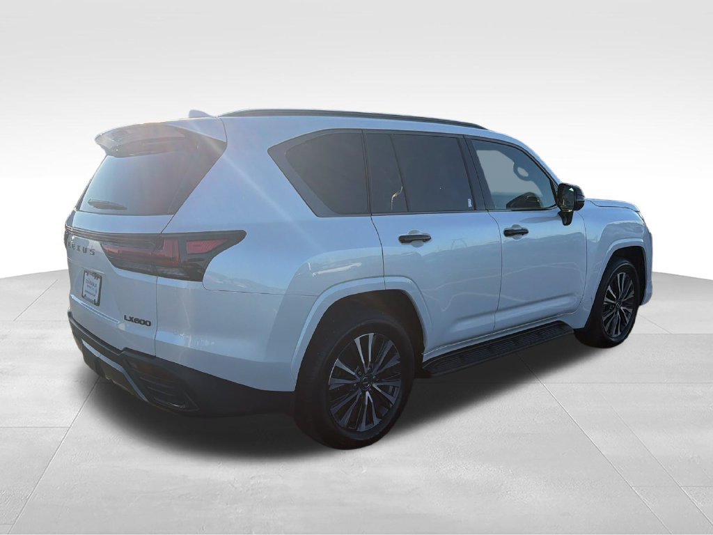 Used 2026 White Lexus 600 Premium image 5