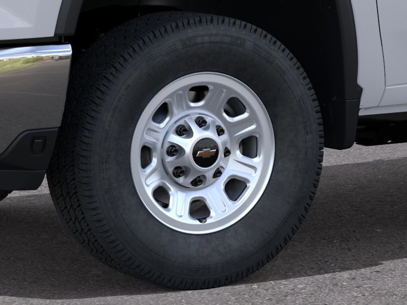New 2026 Summit White Chevrolet WT image 9