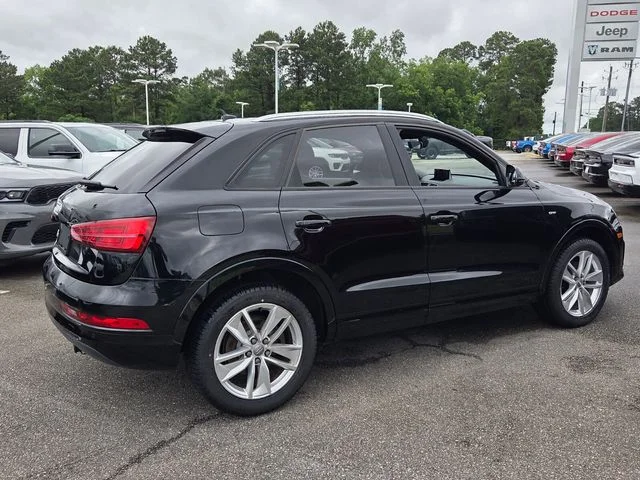 Used 2018  Audi 2.0T Premium image 12