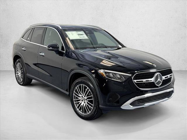 New 2026 Black Mercedes-Benz GLC 300 image 33