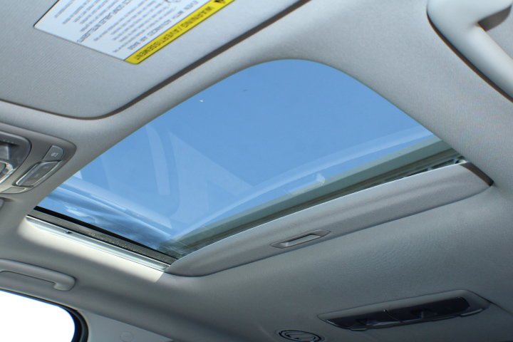 Used 2022 Ebony Black Kia EX image 7