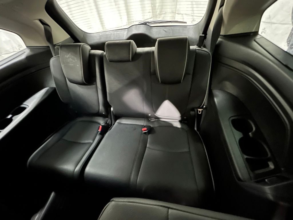 Certified Used 2026 Solar Silver Metallic Honda Touring image 27