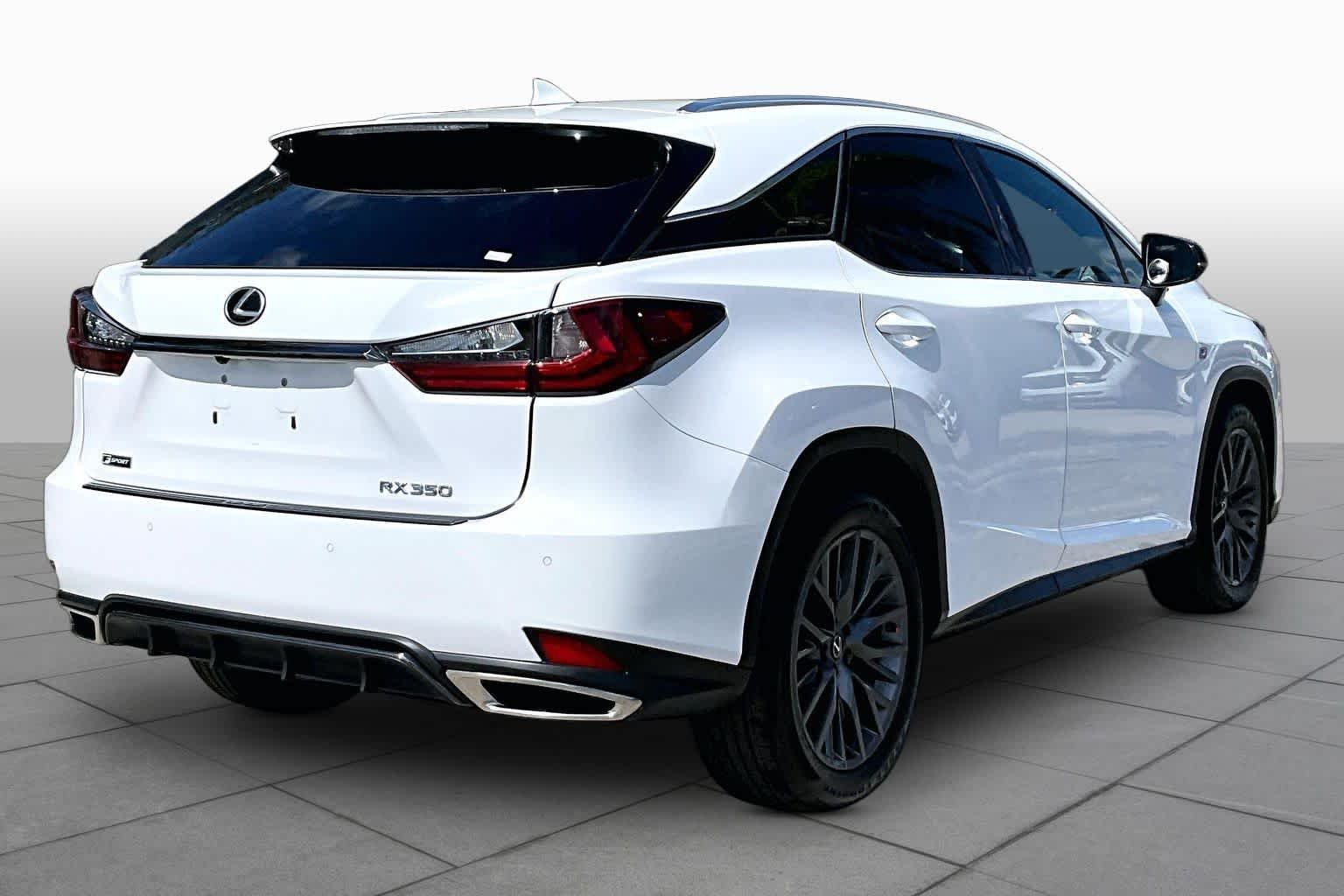 Used 2022 Ultra White Lexus F SPORT Handling image 13