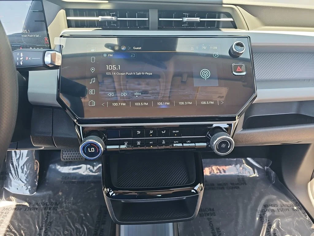 2027 Chevrolet Bolt LT - Photo 19