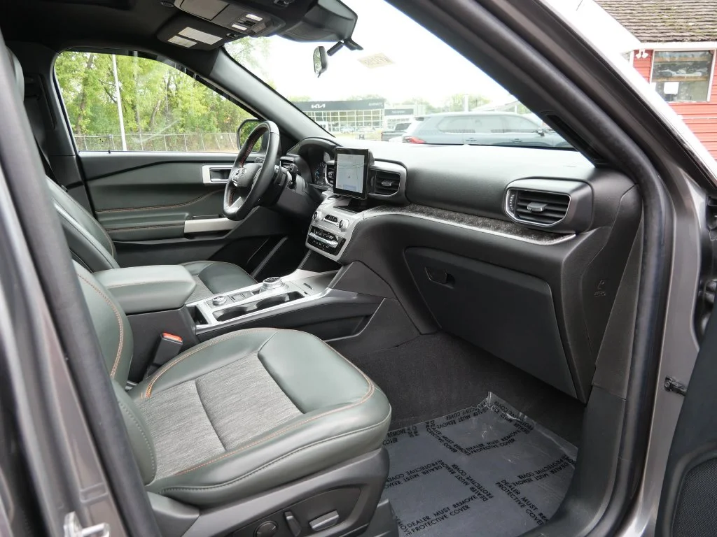Used 2023 Gray Ford Timberline image 11