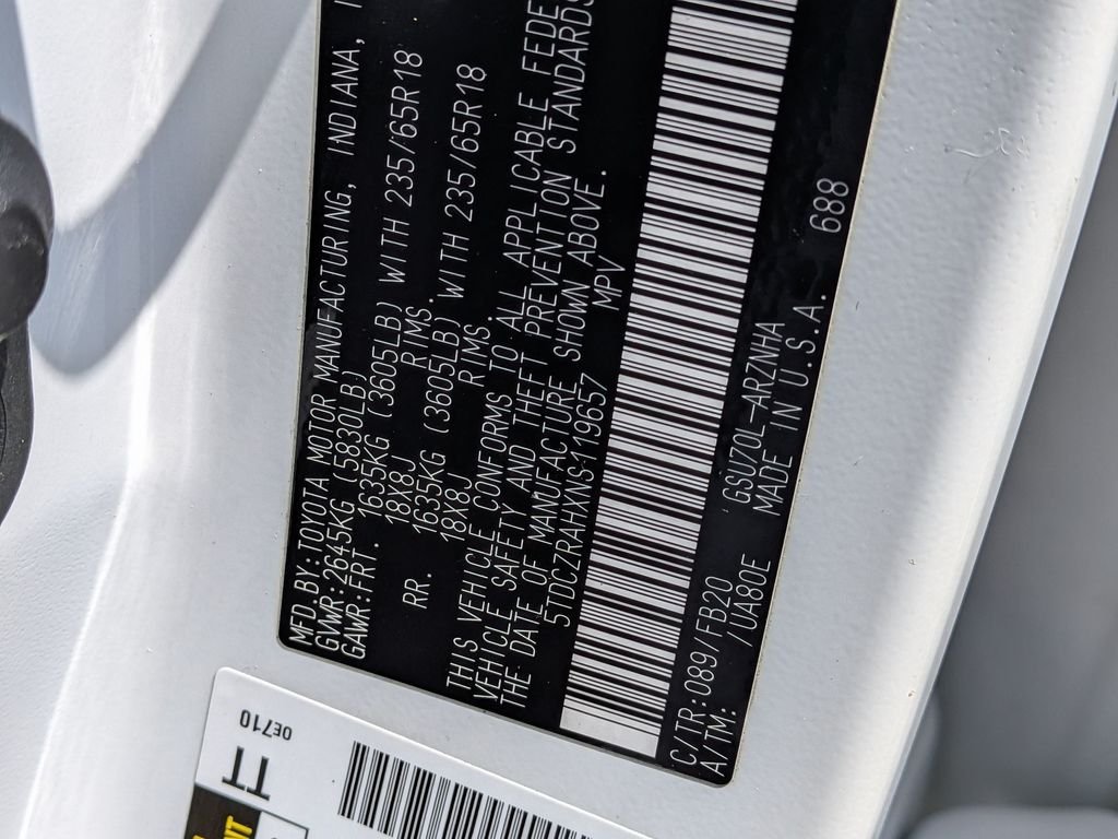 Used 2022 Beige Toyota L image 30