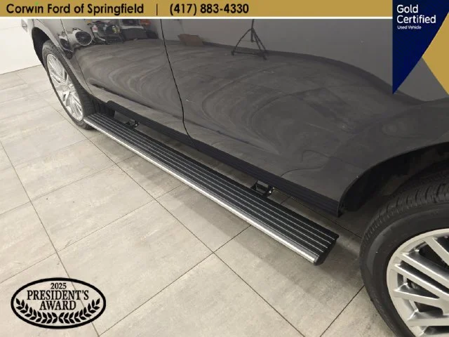 Used 2024 Gray Metallic Ford Limited image 25