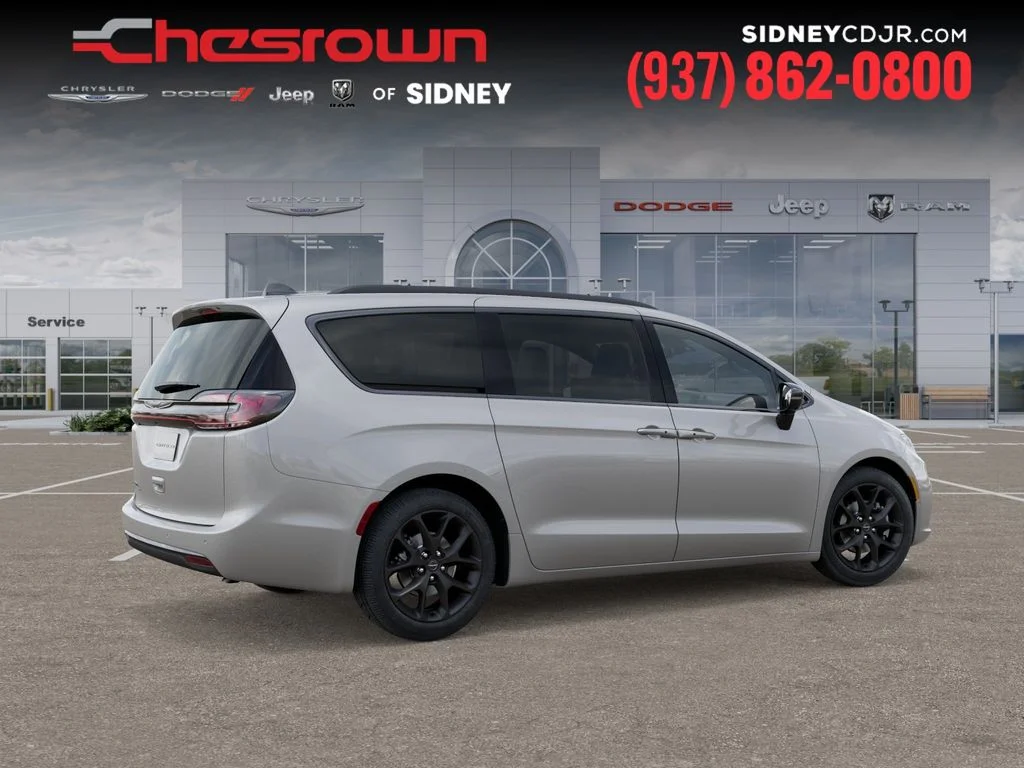 New 2026 Silver Mist Clear-Coat Exterior Paint Chrysler Select image 4