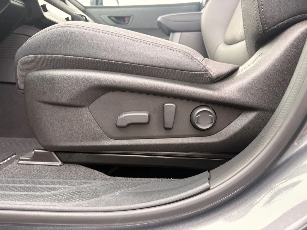 New 2026 MAGNETITE GRAY METALLIC Subaru Limited XT image 61