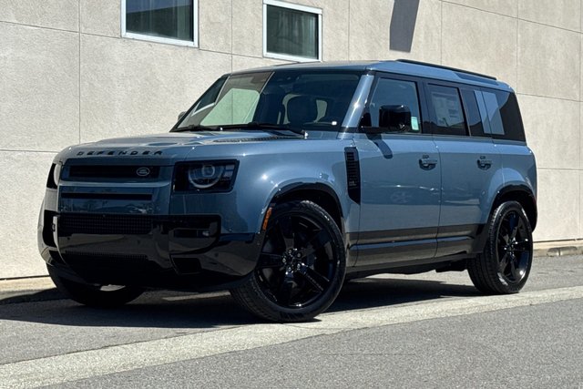 2026 Land Rover Defender 110 X-Dynamic SE