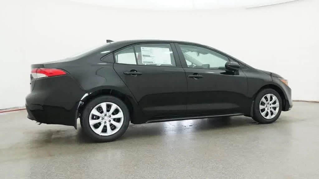 New 2026 Midnight Black Metallic Toyota LE image 26