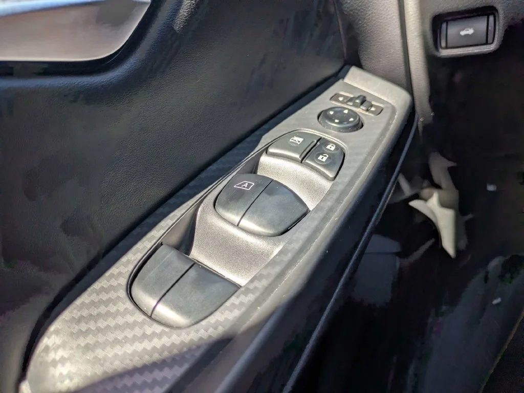 Used 2025 Gray Nissan SV image 21