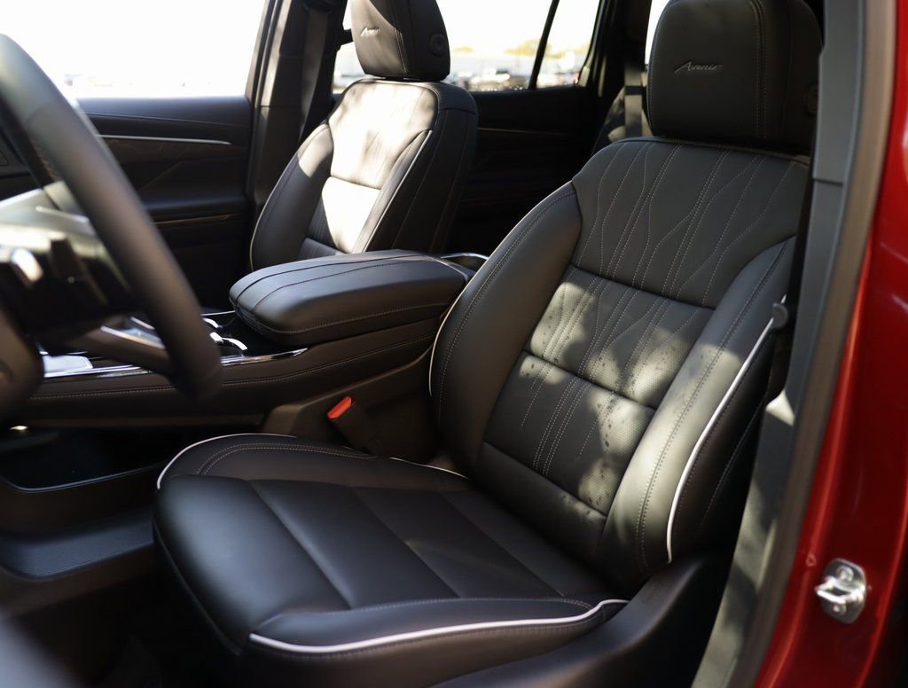 2026 Buick Enclave Avenir - Photo 26