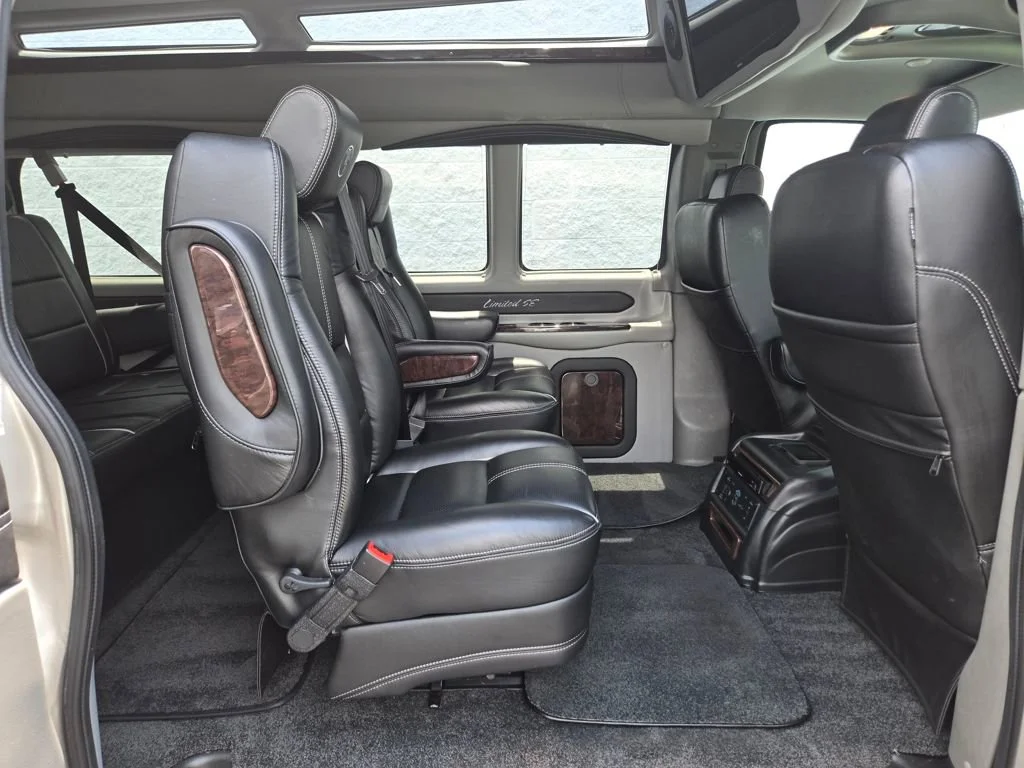 2019 Chevrolet Express Cargo Work Van - Photo 26
