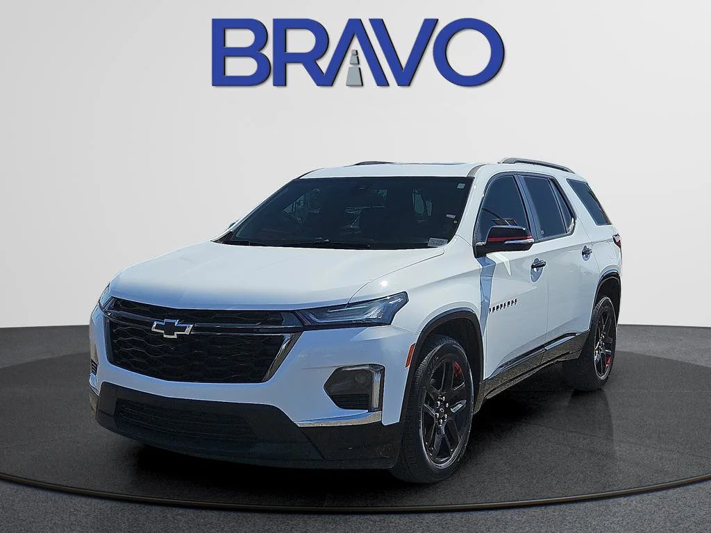 2023 Chevrolet Traverse FWD Premier's photo