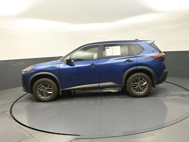 Used 2023 Blue Nissan S image 6