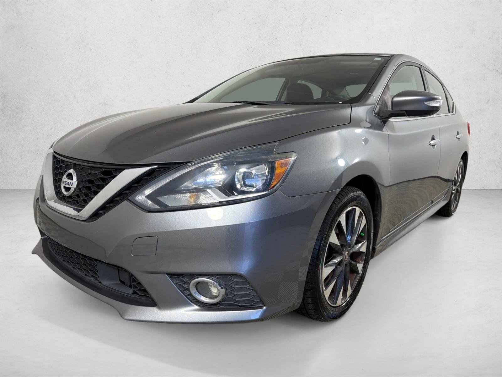 Used 2018 Gun Metallic Nissan SR Turbo image 8