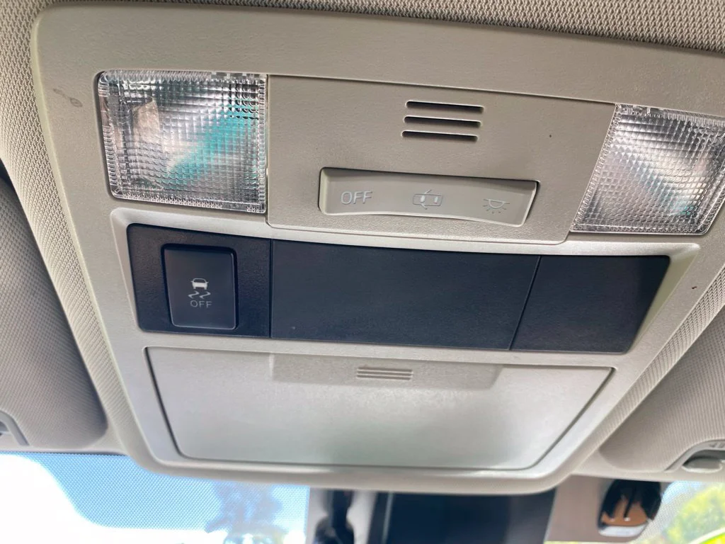 Used 2018 Black Toyota SR5 image 23