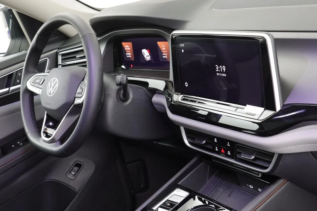 New 2026 Opal White Volkswagen 2.0T Peak Edition image 22