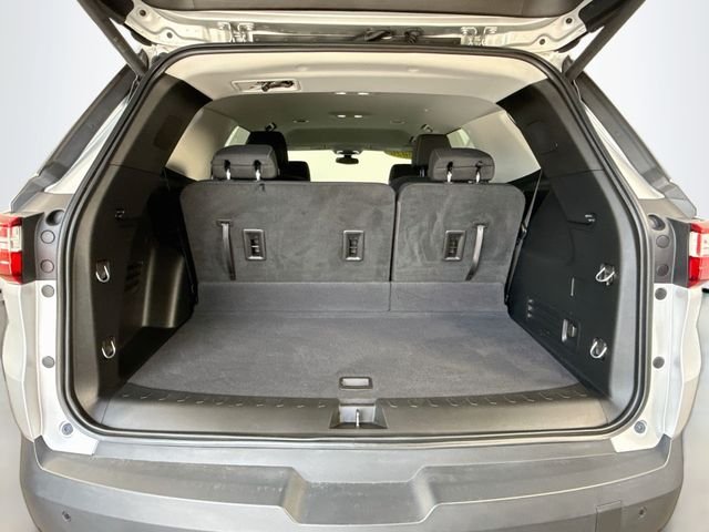 Used 2020 Silver Chevrolet LT image 25