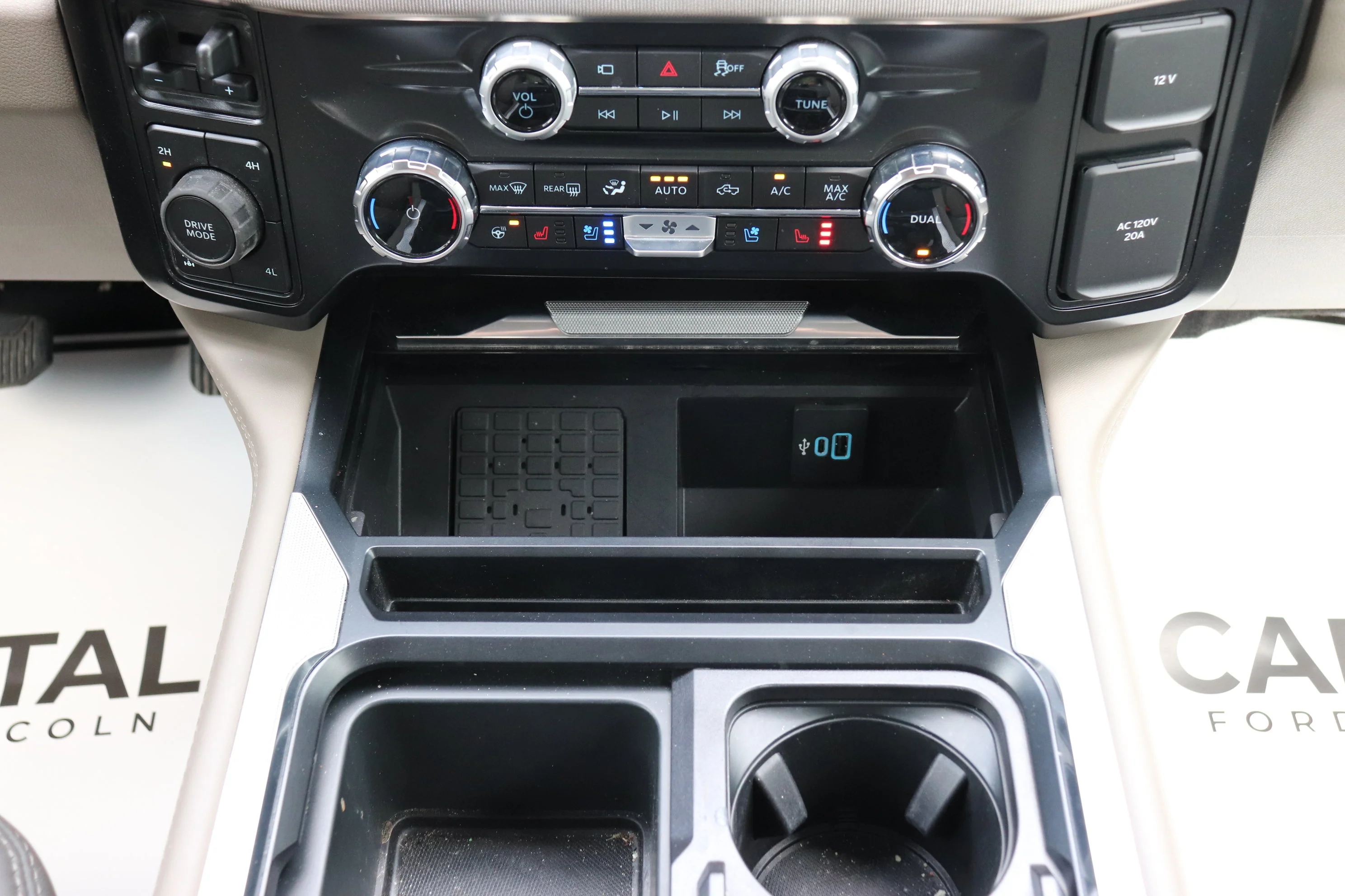 Used 2025 Gray Ford PLATINUM 160 WB STYLESIDE Crew Cab 6.75