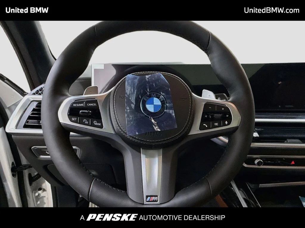 New 2027 Alpine White BMW xDrive40i image 13