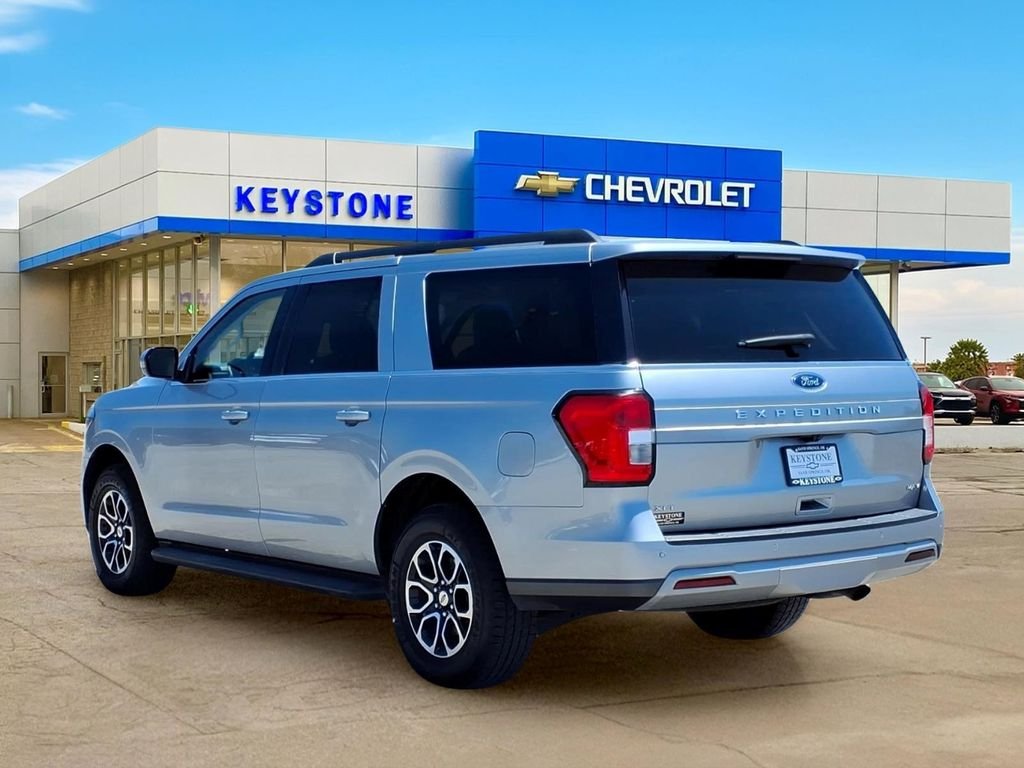 Used 2024 Silver Ford XLT image 6