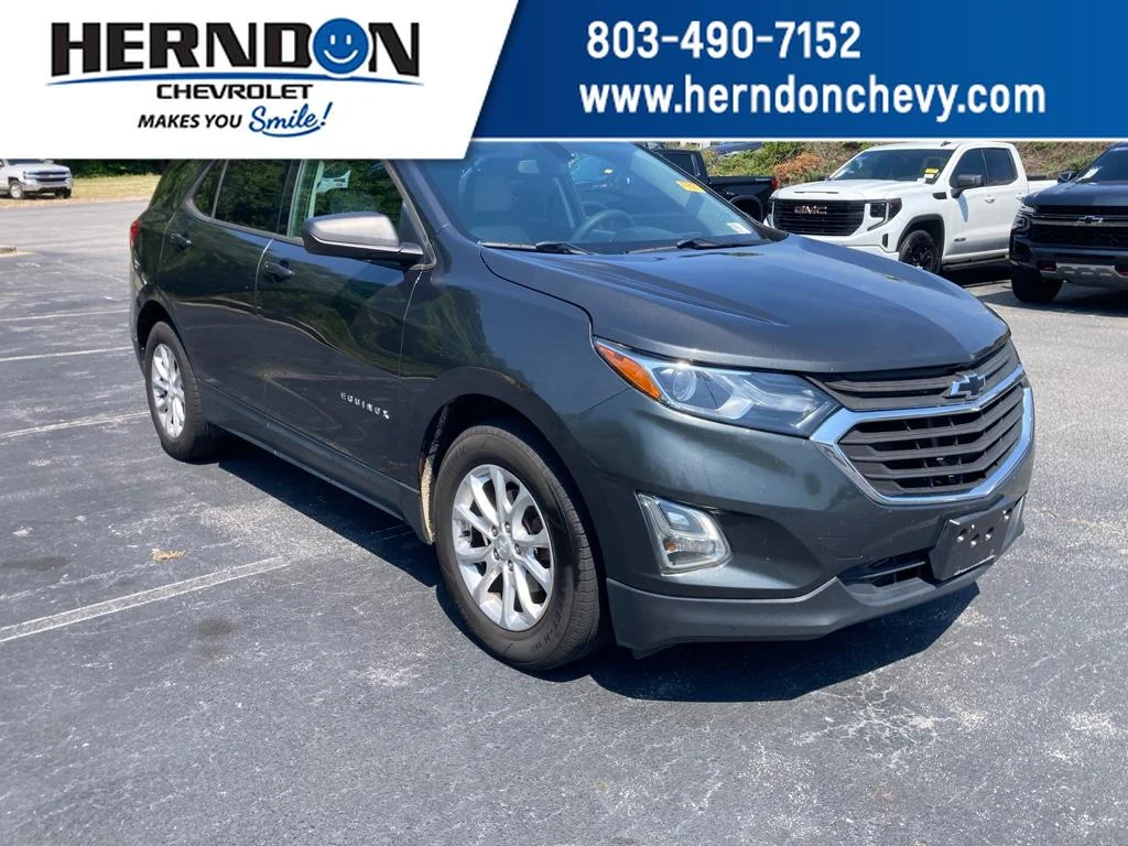 2018 Chevrolet Equinox LS's photo