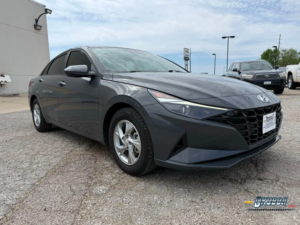 2023 Hyundai Elantra 2.0 SE IVT SULEV's photo