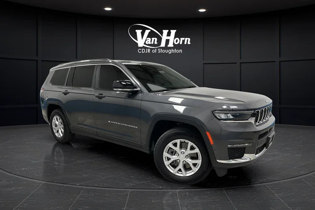 Used 2023 Gray Metallic Jeep Limited image 1