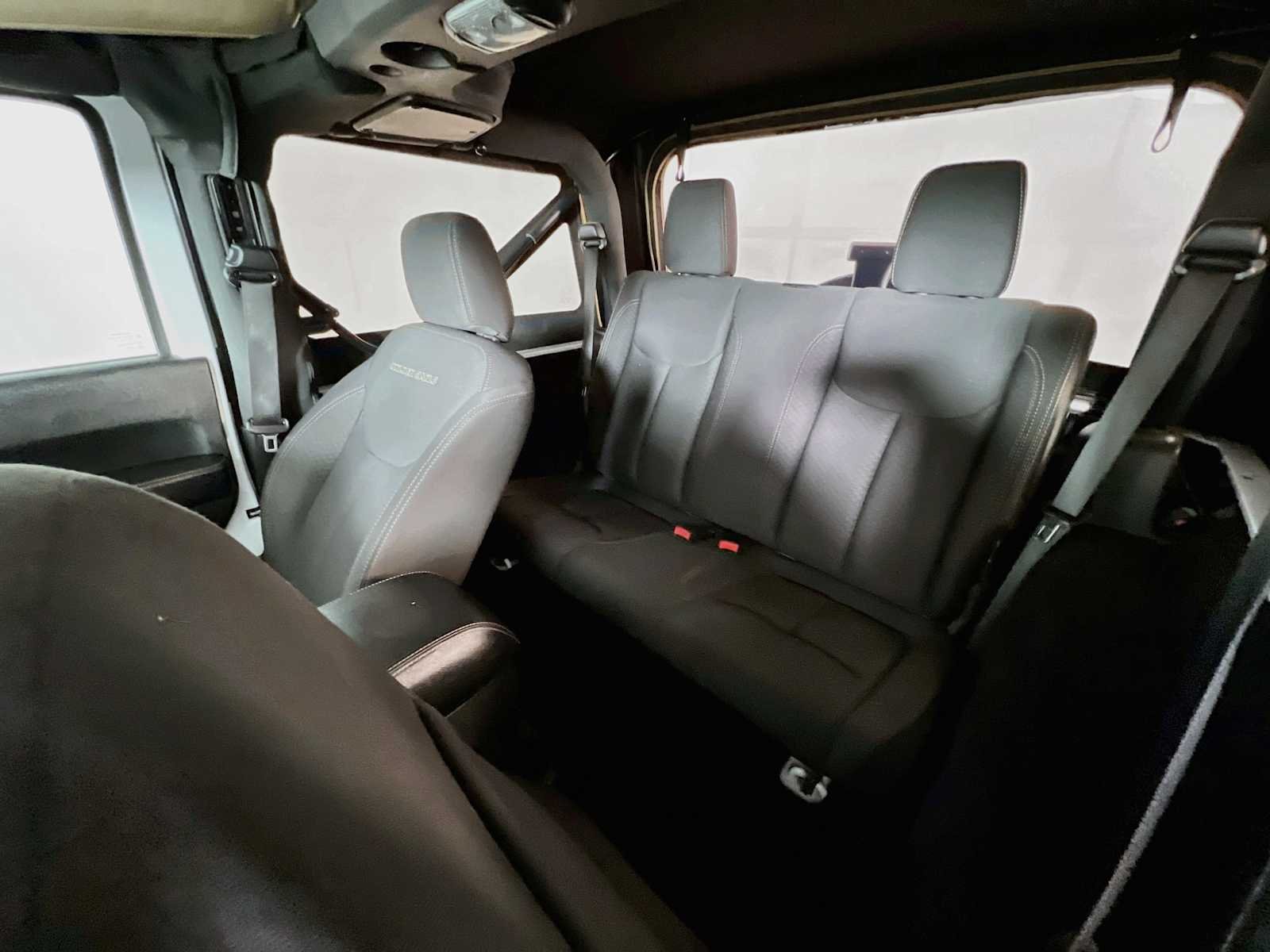 Used 2018 Bright White Clearcoat Jeep Golden Eagle image 23