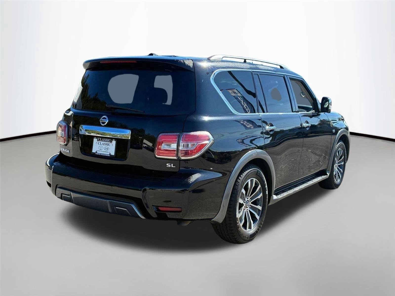 Used 2020 Super Black Nissan SL image 5