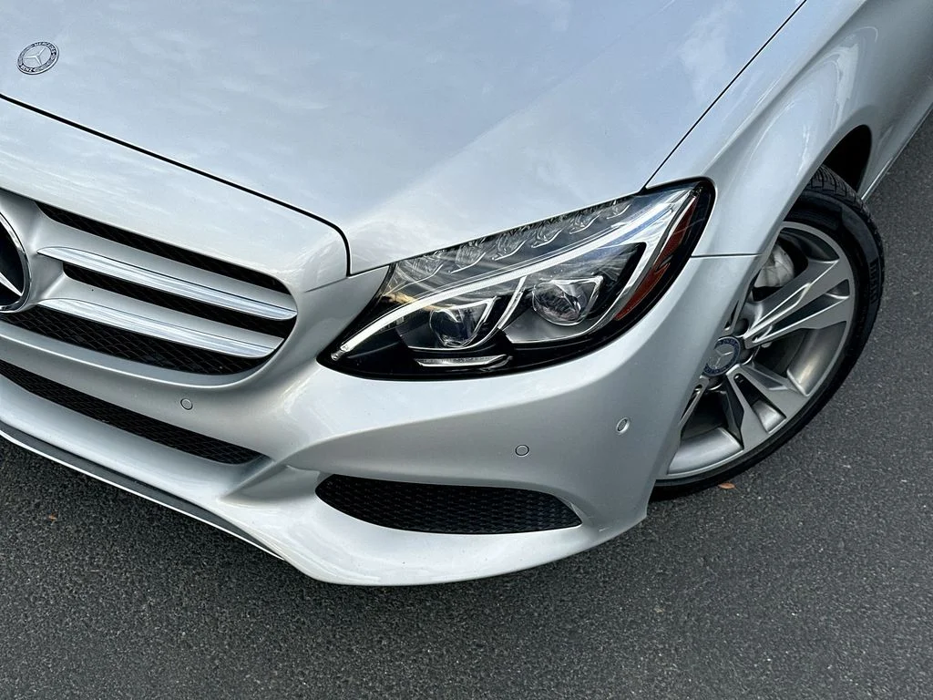 Used 2016 Silver Mercedes-Benz C 300 image 15