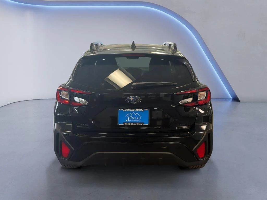 New 2026 CRYSTAL BLACK SILICA Subaru Limited Hybrid image 4
