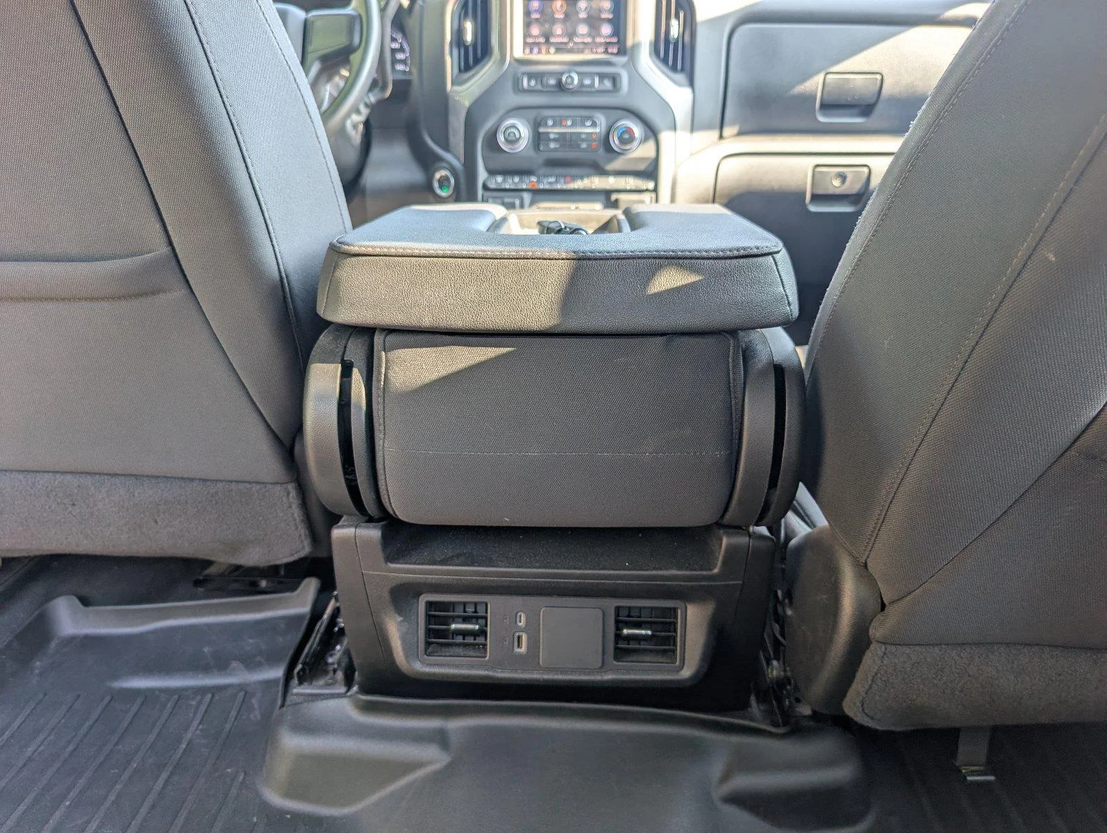 Used 2024 Summit White Chevrolet Custom image 33