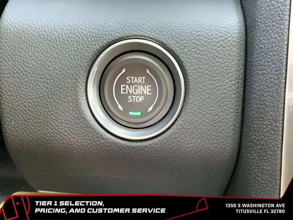 New 2026 Summit White GMC Elevation image 40