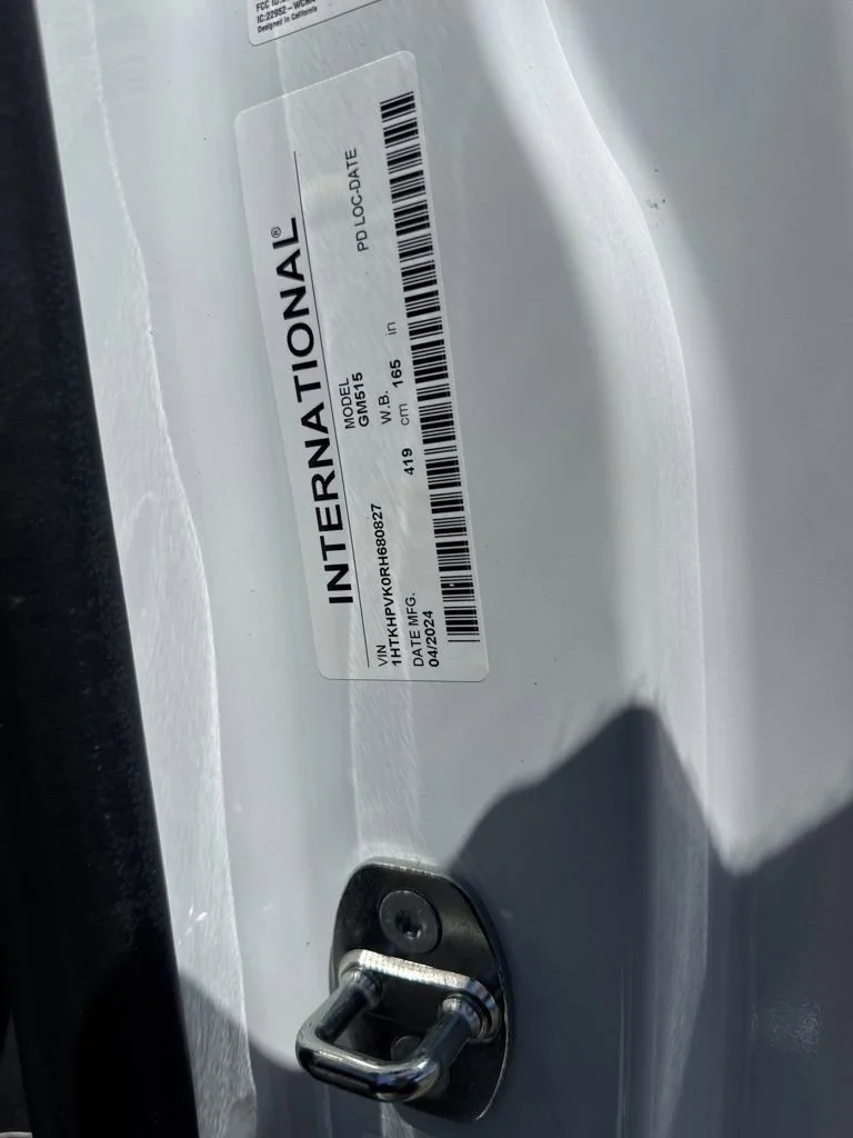 Used 2024 Summit White Chevrolet Work Truck image 10