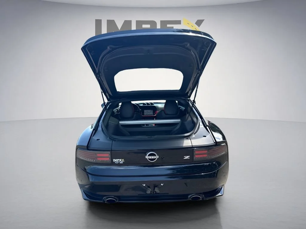 Used 2025 Black Nissan Performance image 28