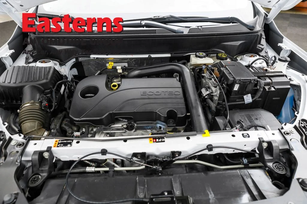 Used 2023 White GMC Denali image 7