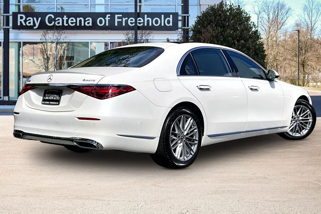 Certified Used 2021 White Mercedes-Benz S 580 image 2
