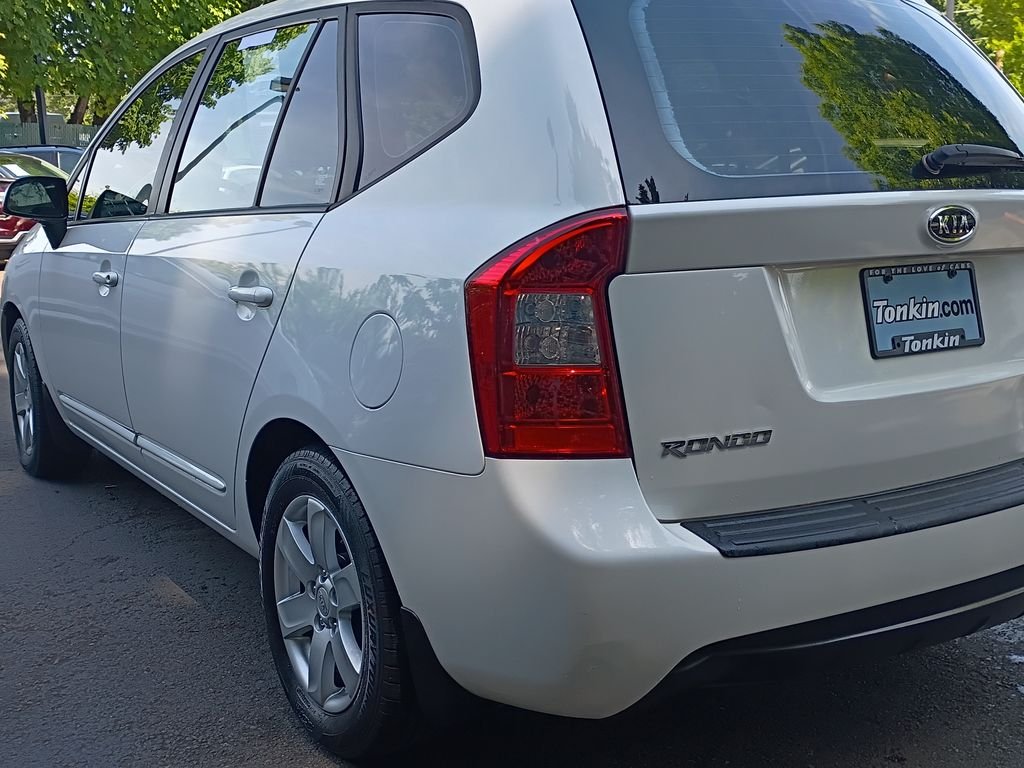 Used 2007 White Kia LX image 5