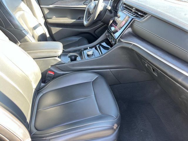 Used 2025 Gray Jeep Limited image 22