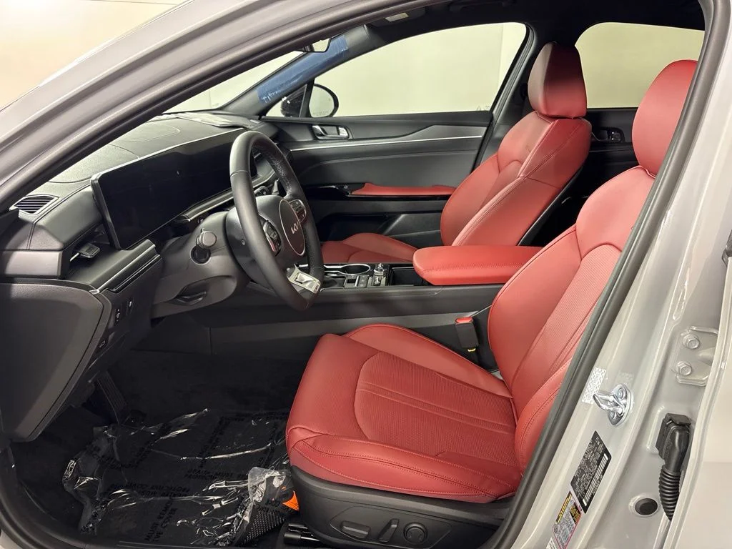 New 2026 Wolf Gray Kia GT-Line FWD image 25