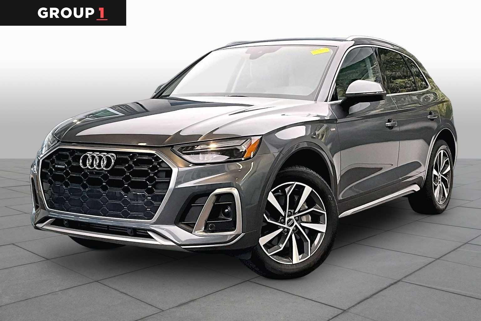 2023 Audi Q5 S line Premium Plus