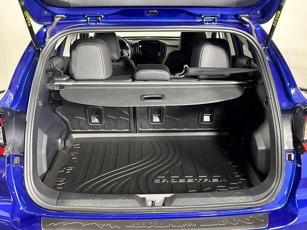 New 2026 SAPPHIRE BLUE PEARL Subaru Limited image 21