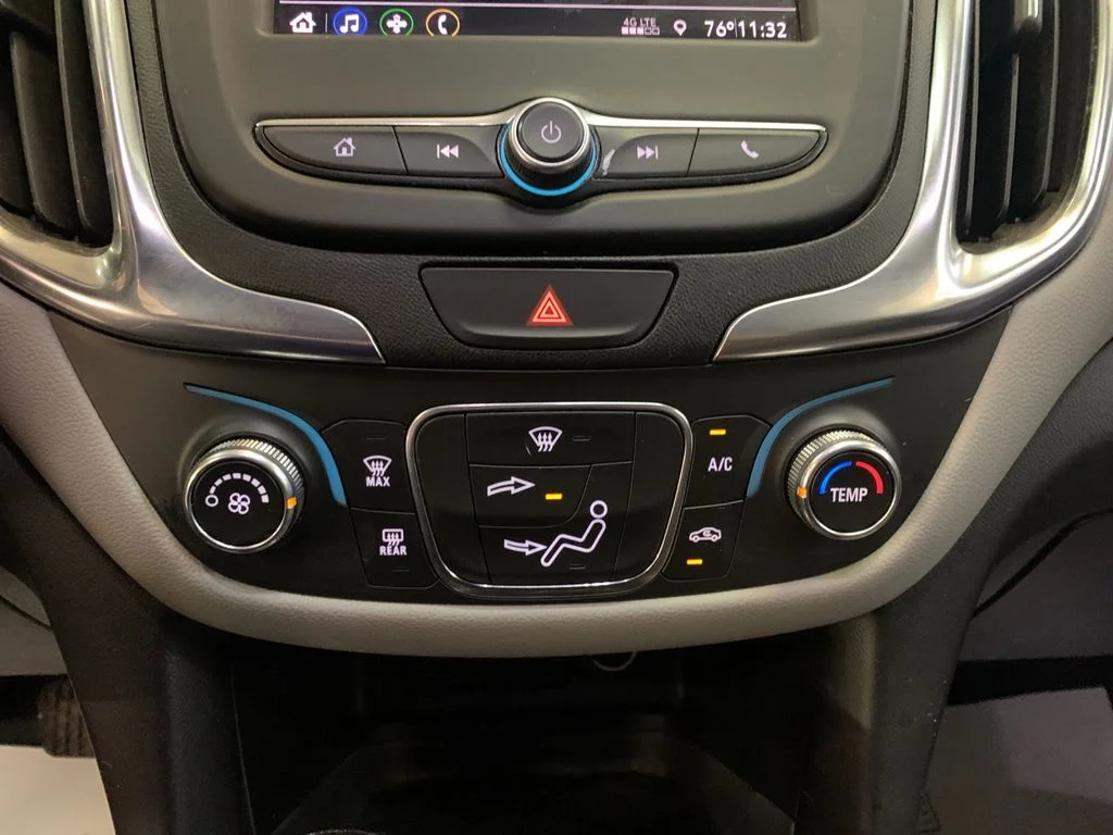 Used 2021 Gray Chevrolet LS image 23
